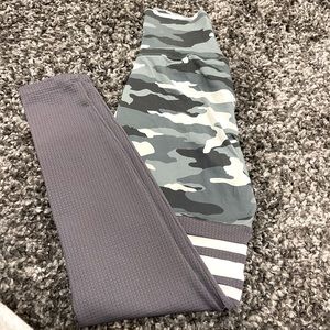 Bombshell sportswear grey camo leggings